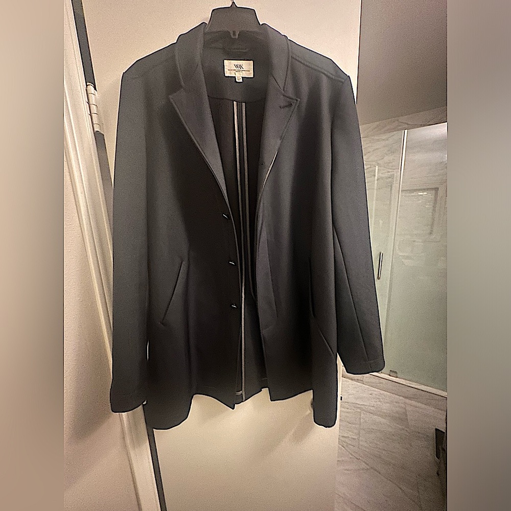 WRK NY Men’s Coat Navy Blue used and in great condition Size XXL